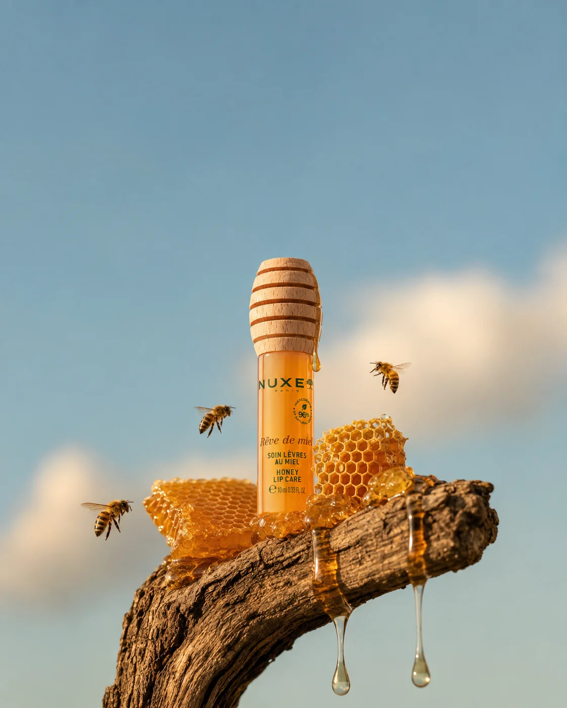 Shooting photo produit IA — Nuxe, miel et abeilles